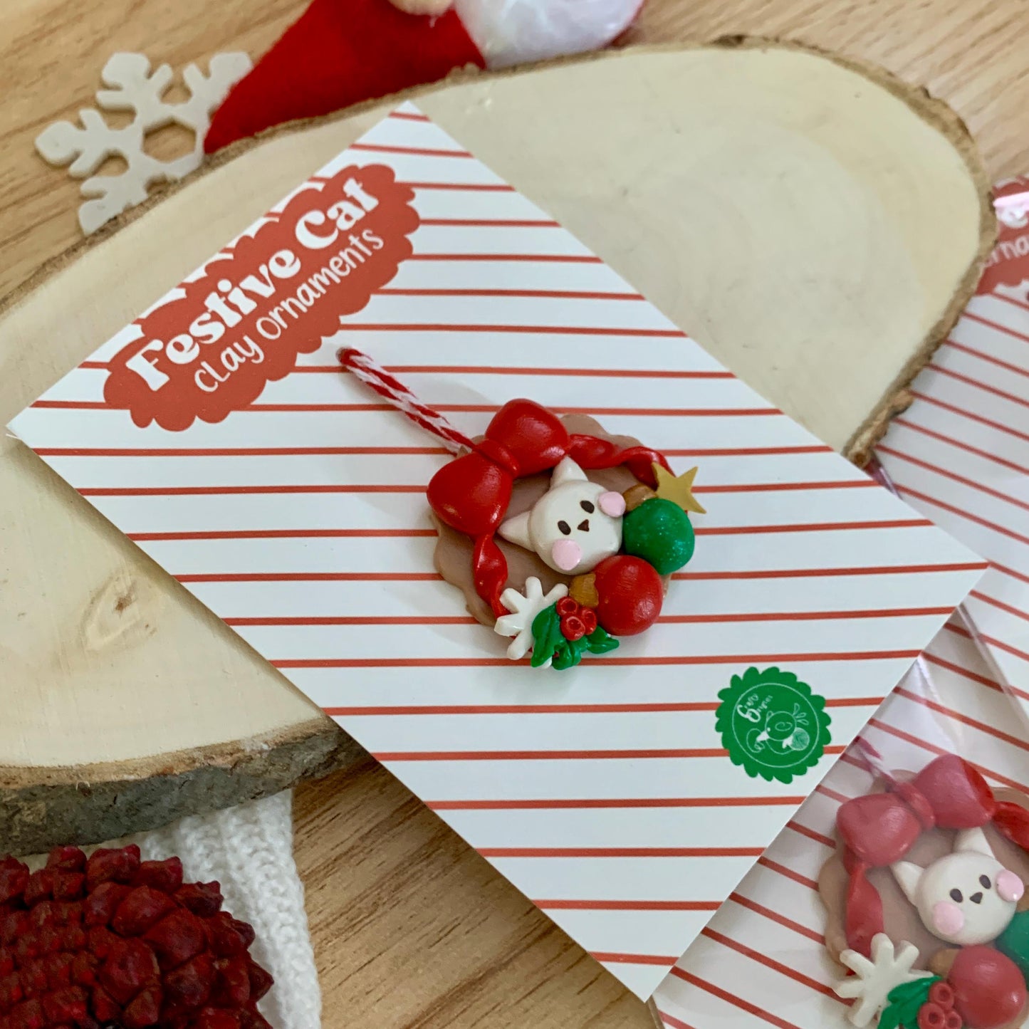 Festive Cat Mini Ornaments| Cat Clay Ornaments| Handmade Christmas Ornaments| Clay Wall Hanging| Handmade Clay Decor| Festive Cat Clay Charm