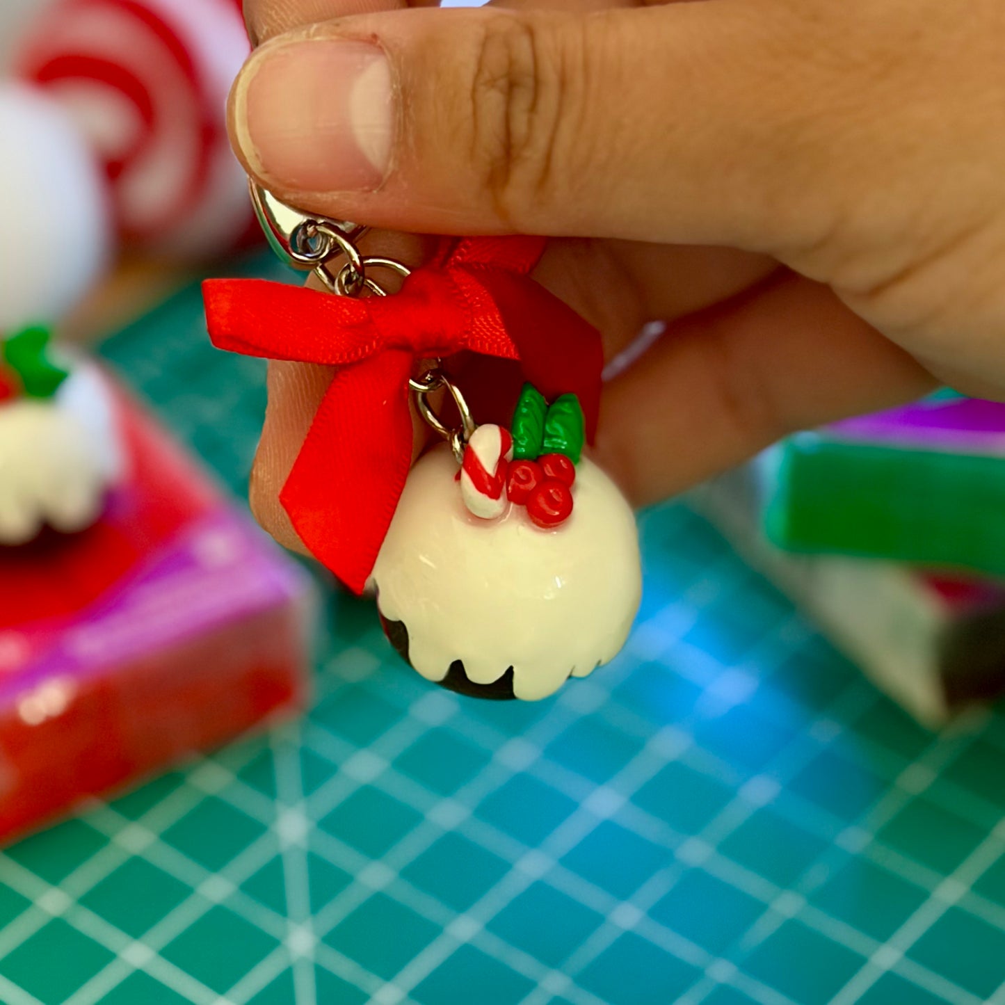 Christmas Pudding Keychain [READY TO SHIP]