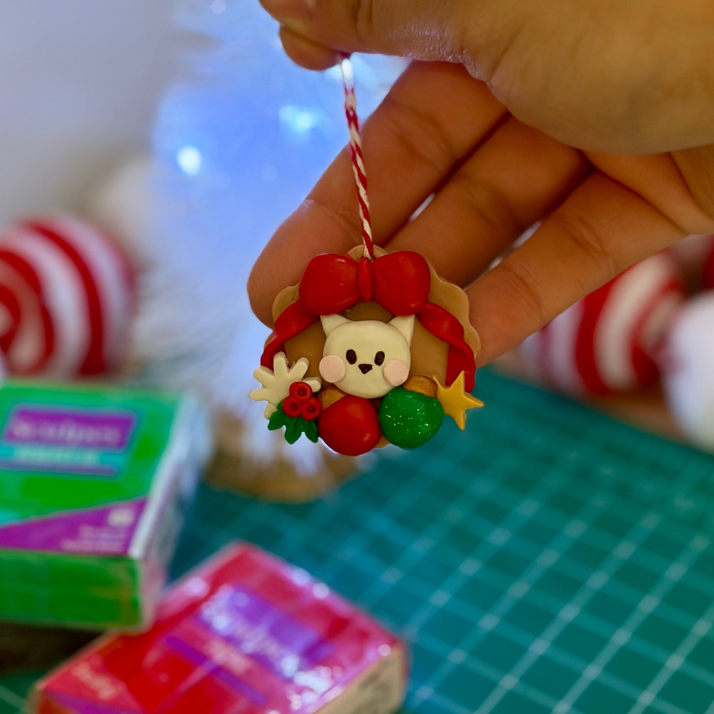 Festive Cat Mini Ornaments [READY TO SHIP]