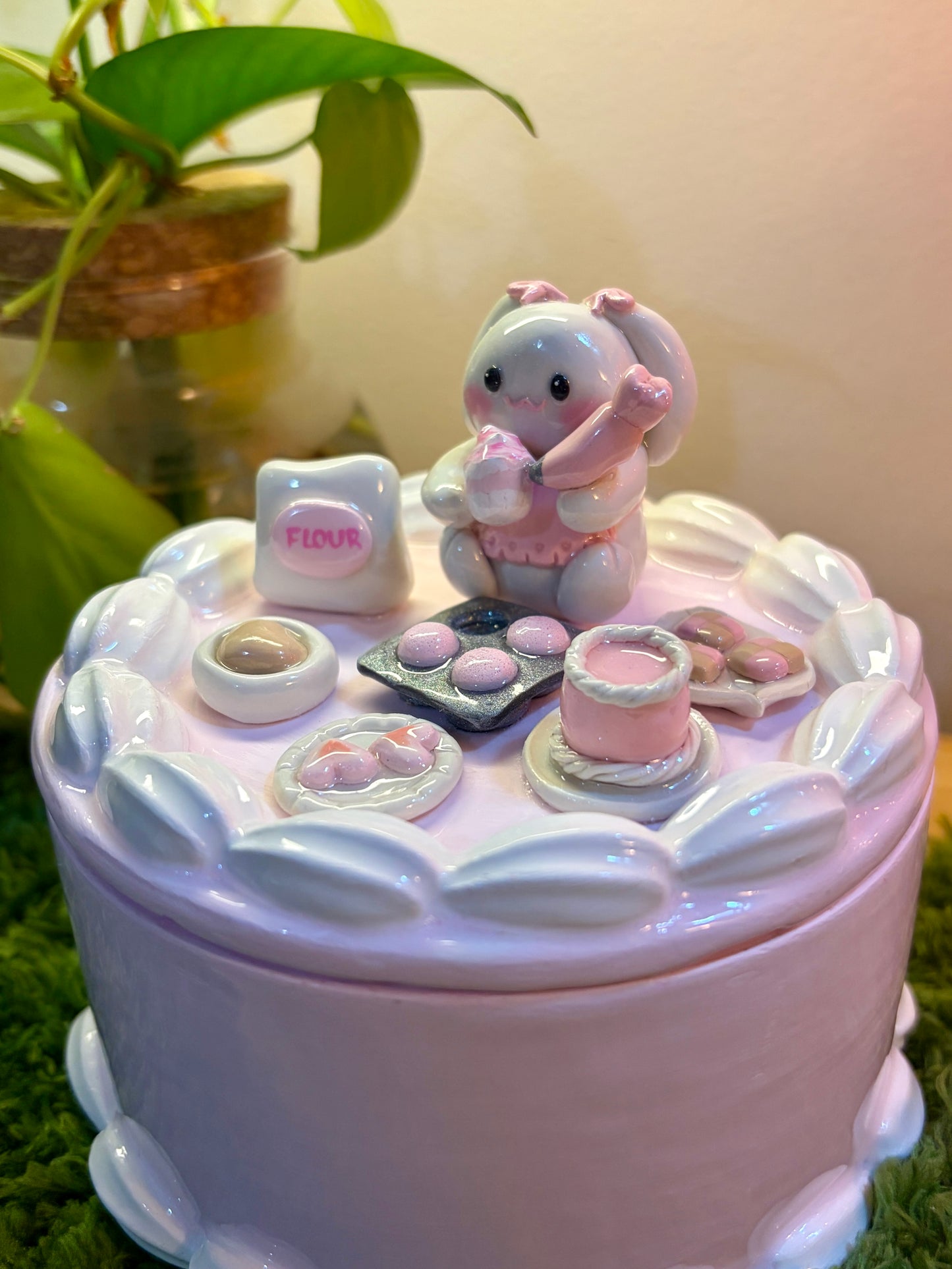 Baker Bunny Trinket Cake [PRE-ORDER]