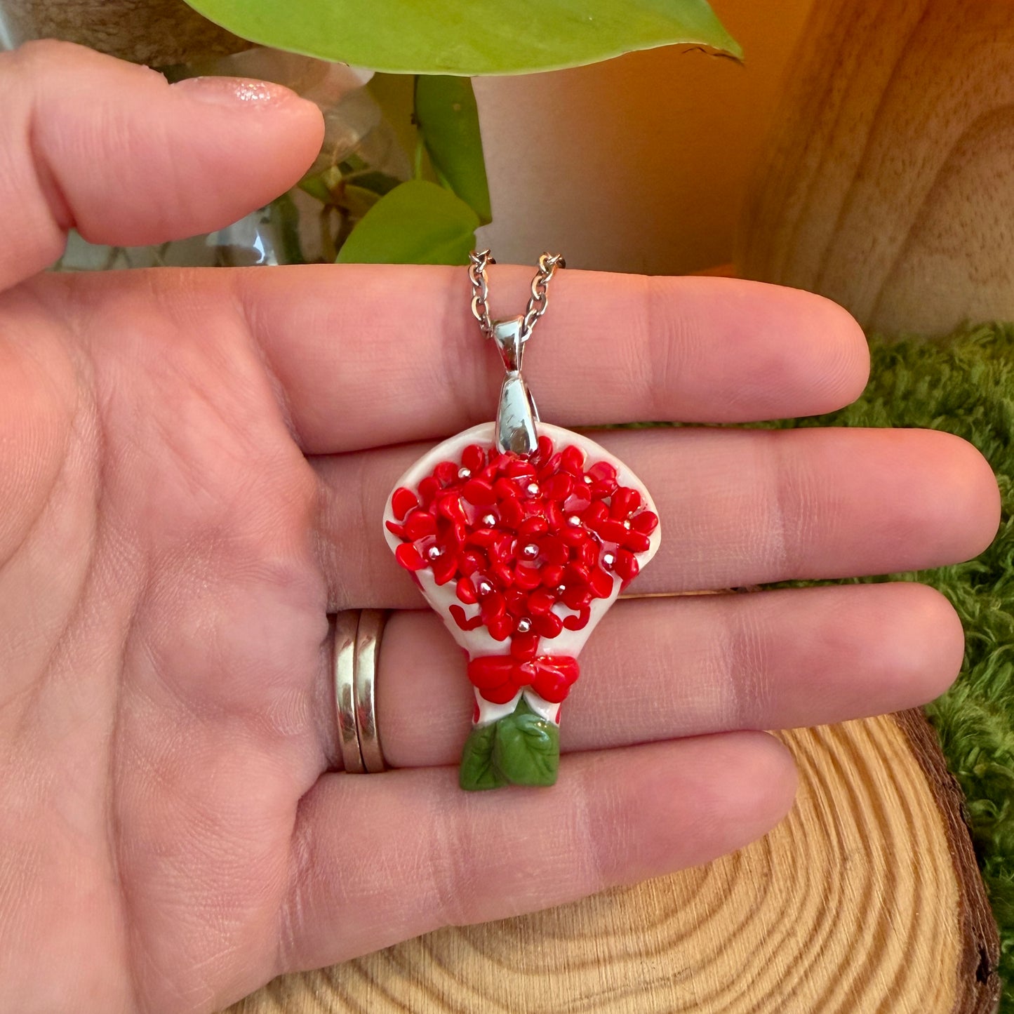 Red Flower Heart Bouquet [PRE-ORDER]