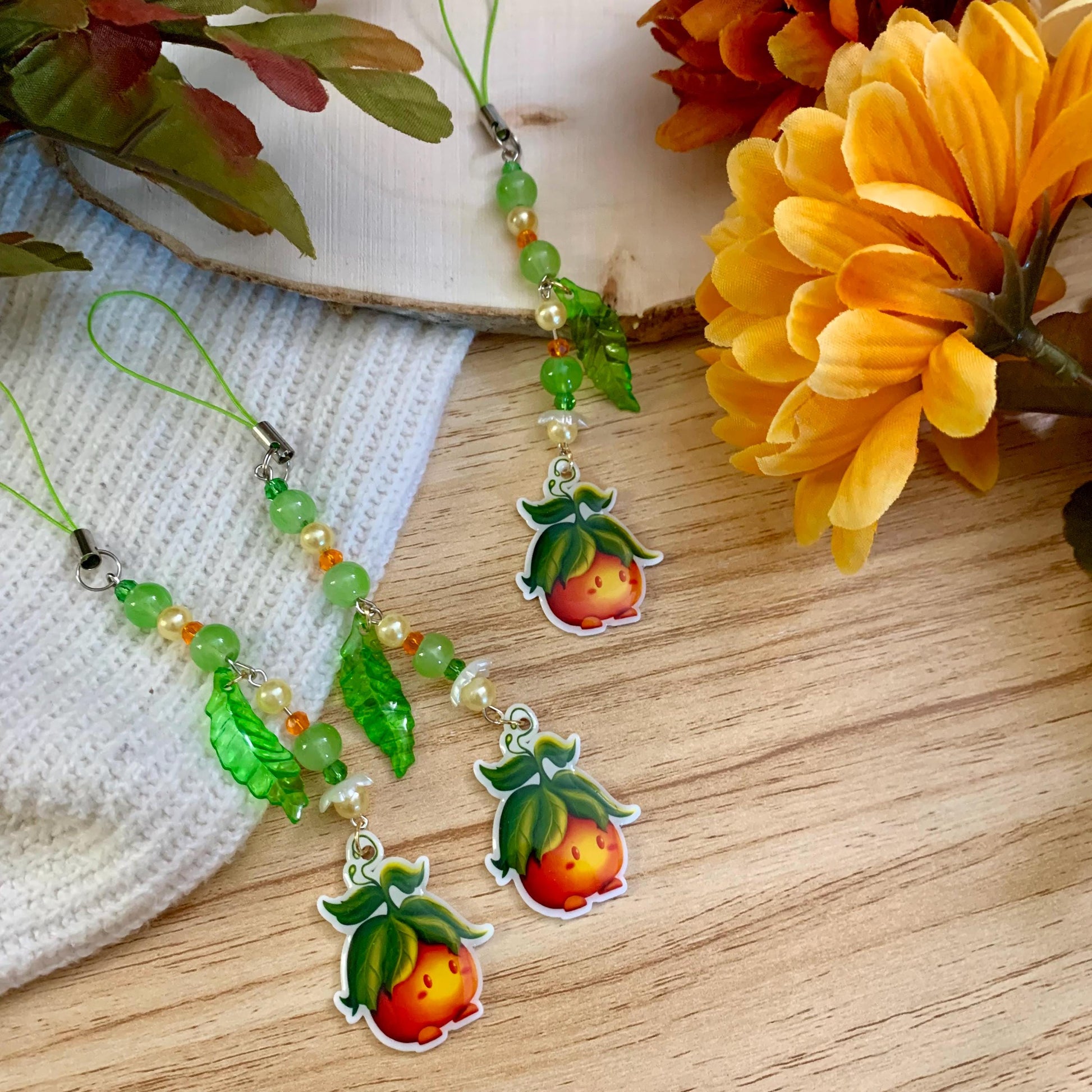 Phone Charm - Kindle accessory - Kawaii keychain - Handmade Keychain - Cell Phone Charm - Phone Jewelry - Plant charm - Phone strap
